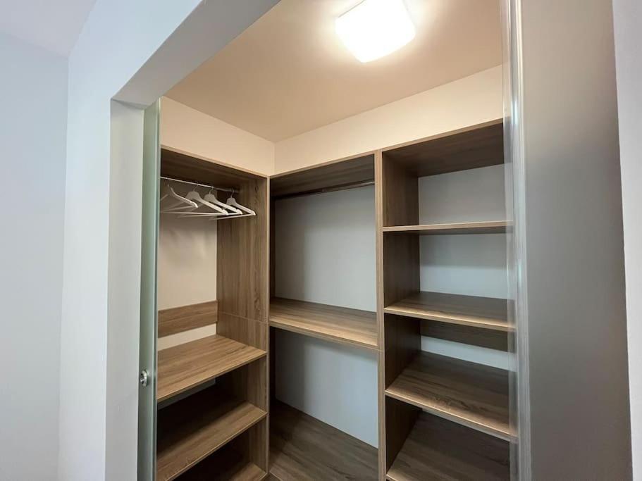 Swan Apartman - Keszthely Exterior foto